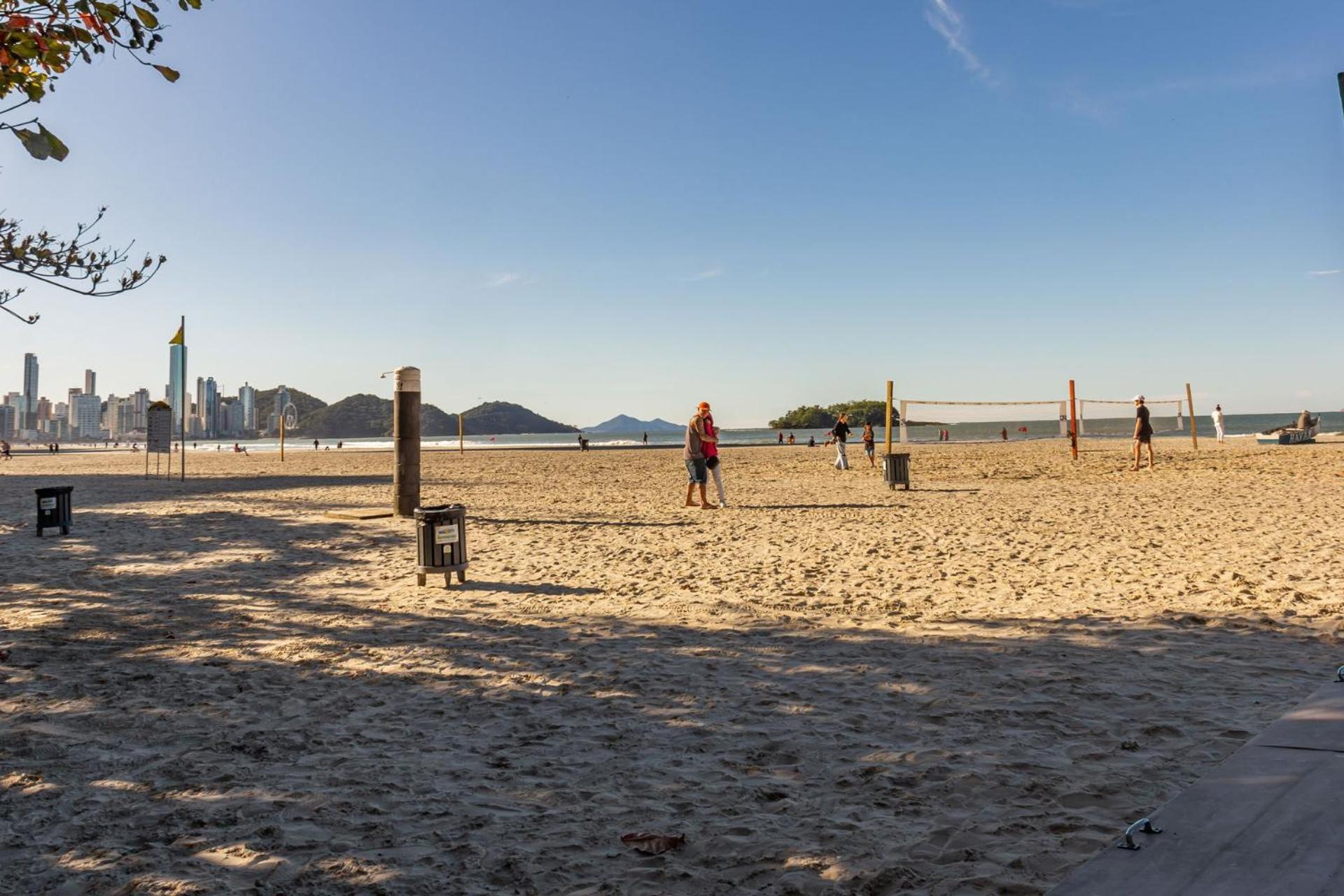 Custo Beneficio, 100 Metros Da Praia, Bc P880 Balneário Camboriú Екстериор снимка